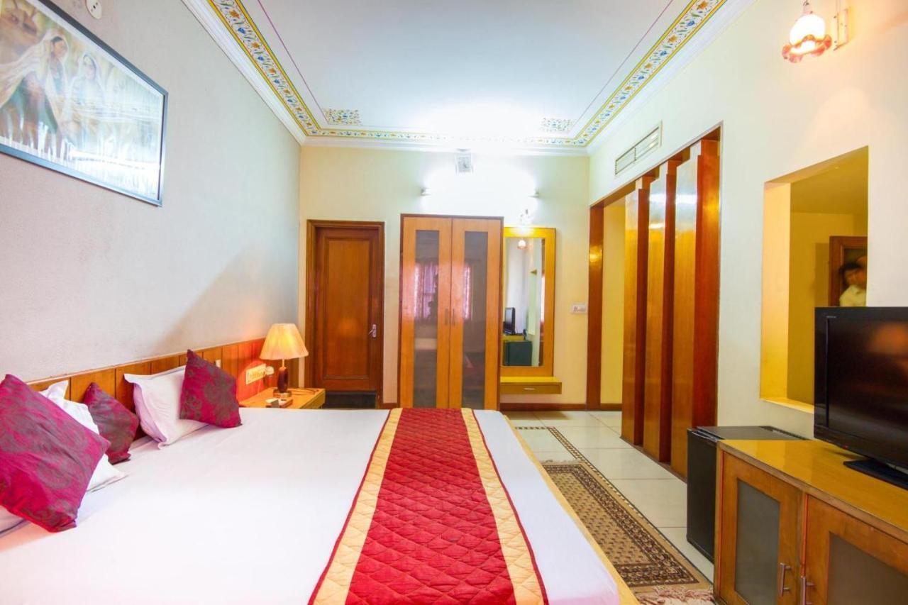 Hotel Shalimar Jaipur Luaran gambar